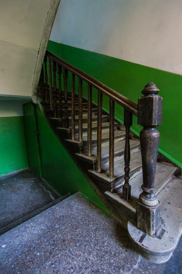 Place Near Polytechnic Apartment Lviv